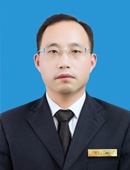 覃章衡：党支部委员、副馆长